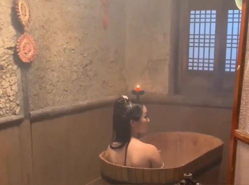 浴室洗澡在线视频,轻松掌握居家洗浴新体验