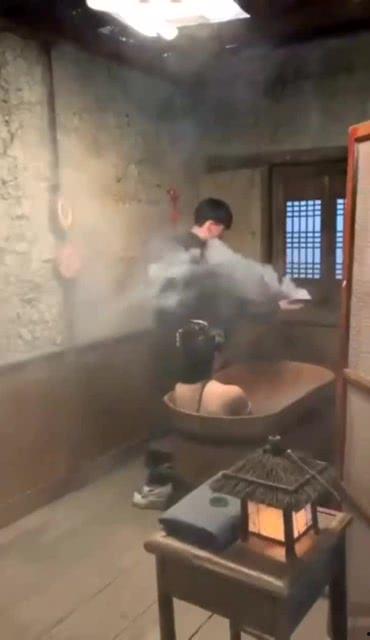 浴室洗澡在线视频,轻松掌握居家洗浴新体验